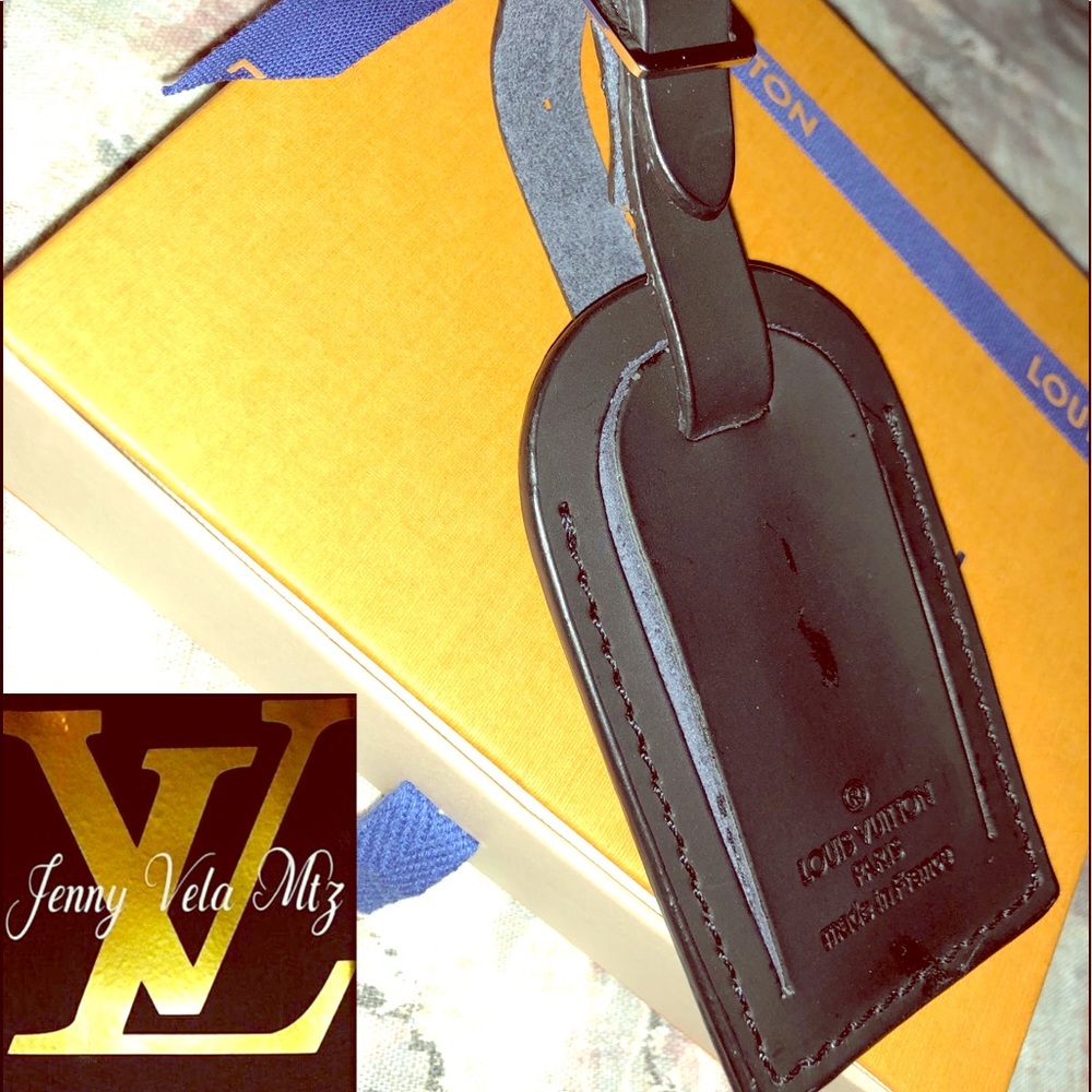 LV Luggage Tag